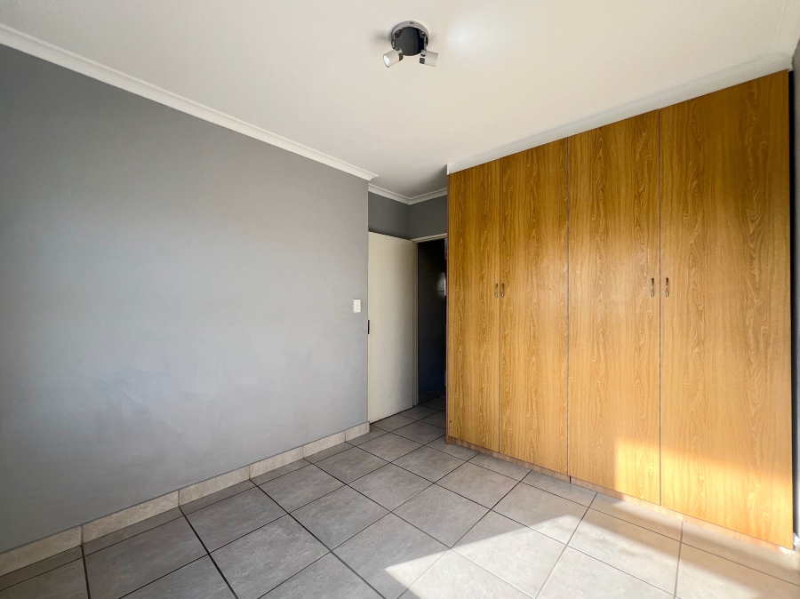 To Let 2 Bedroom Property for Rent in Windsor Park Western Cape